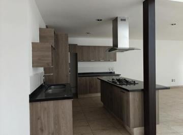 Casa de 3 habitaciones, León · Casa en Venta en León, Guanajuato, Fraccionamiento El Mayorazgo