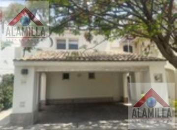 Casa · 160m² · 3 Recámaras · 2 Estacionamientos · Punta del Este Casa en Renta