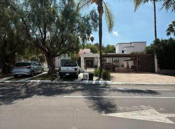 234ca9064ffd4aae01159a69d91c211d0bcfbfaeb1a89dd0060161c382315db6 · Casa en Venta en Vista Real 800 m² de T. + Recámara Principal en Planta Baja Qro