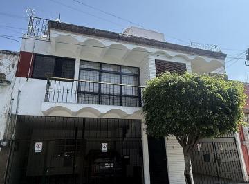 edbc584b12f6aa0a2975bc66e8cbe0c72bed6f2b1e4069eff240aa16d811f899 · Hermosa Casa en Renta Juan N Cumplido | Centro de Guadalajara