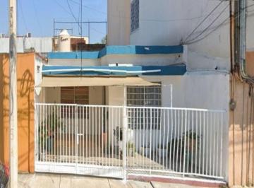 Casa de 3 habitaciones, Centro · Venta de Casa en Atasta de Serra, Villa Hermosa, Tabasco