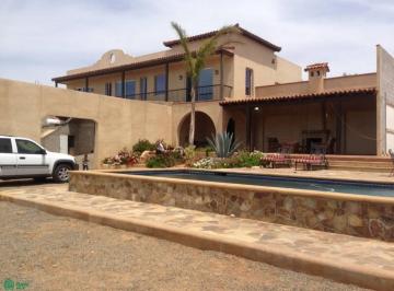 Casa de 5 habitaciones, Ensenada · ¡Casa en Venta en San Vicente, Baja California!