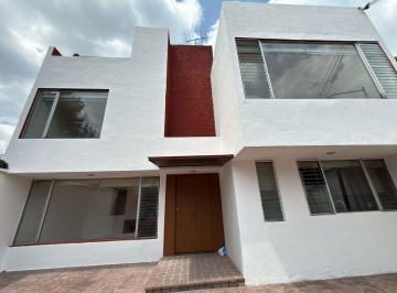 a184f7f5b46c825640b4591cd89f281098c5d34e53596ecb20b0a005b27d0d5c · Casa en Condominio en Renta en Lomas de Axiomiatla