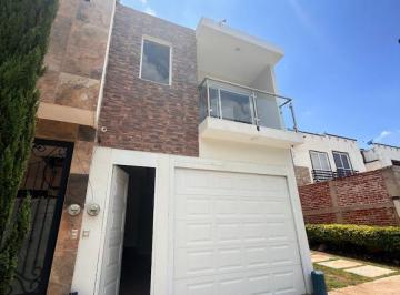 Casa de 2 habitaciones, León · Venta de Casa en Pedralta Remodelada