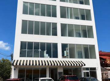 Edificio · 240m² · 7 Estacionamientos · Edificio en Venta Sm 23 5 Pisos con Elevador | Cancún Centro