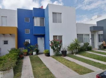 Casa de 3 habitaciones, Jesús María · Paso de Argenta, Estupendoa Casa de 3 Recámaras en Venta