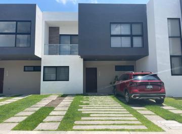 Casa en condominio de 3 habitaciones, Corregidora · Amplia Casa en Querétaro (Muy Ceca Al Pueblito)