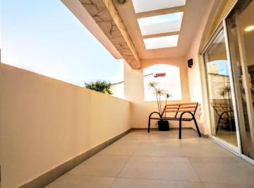 Casa de 3 habitaciones, Querétaro · Querétaro Casa en Venta Milenio 3 Rec Pb 4 Baño 3 Est Balcón Bodega Terraza Patio Cisterna 1 Nivel