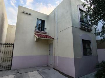 Casa de 2 habitaciones, Apodaca · Col. Jacarandas Casa 2 Recámaras, 2 Plantas, Privada