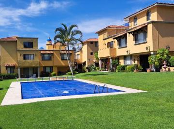 Casa en condominio de 3 habitaciones, Cuernavaca · Casa Amueblada en Renta en Agradable Condominio