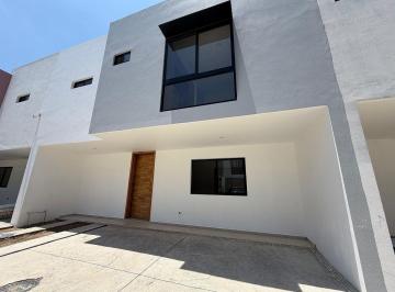 61226bb7bc134735be8abeccc840f0f94e91b6067ab2b18e5b6b137448405ac5 · Casa en Venta La Tijera