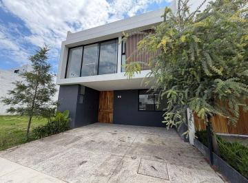 868b7edeac9d919c85d98e98fc9af38c543b962bae64160649440d1d5ad1e022 · Casa Nueva Punto Sur Este