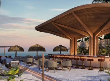Departamento · 92m² · 1 Recámara · 1 Estacionamiento · Una Nueva Definición de Lujo Frente Al Mar: Departamento 1 Rec con Jardín
