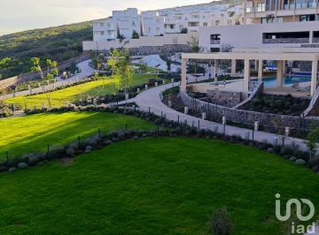Departamento · 155m² · 2 Recámaras · 2 Estacionamientos · Departamento en Renta Royal View Zibata