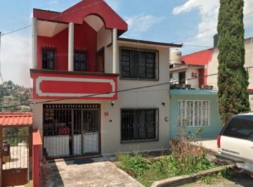Casa de 7 habitaciones, Xalapa · Casa de 397 m² con 7 Recámaras en Venta Cerca de Ruiz Cortinez