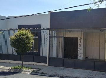 Casa de 3 habitaciones, Monterrey · Casa en Renta en Cumbres 2do Sector Monterrey