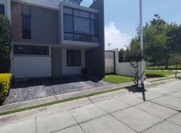 Casa de 4 habitaciones, Tlajomulco de Zúñiga · Casa en Renta en Bellaterra Cumbres Platino