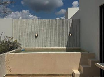 Casa · 160m² · 2 Recámaras · 2 Estacionamientos · Casa Tipo Townhouse en Temozón Dentro de Privada