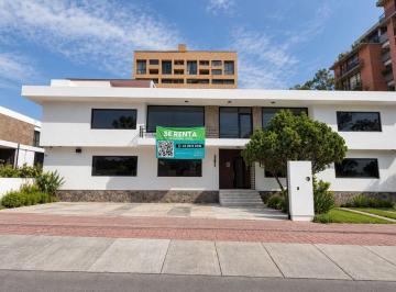 Casa de 10 habitaciones, Guadalajara · Casa en Renta Segundo Nivel Para Oficinas con Uso de Suelo Mixto – Col. Americana, Guadalajara