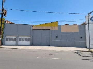 Bodega comercial , Iztapalapa · Venta de Bodega Comercial con Oficinas