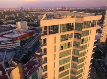 Departamento · 207m² · 3 Recámaras · 3 Estacionamientos · Departamento en Venta Torre Titanium