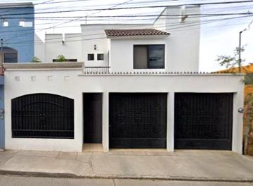 Casa de 4 habitaciones, Aguascalientes · Casa en Venta en Aguascalientes Aguascalientes Montebello