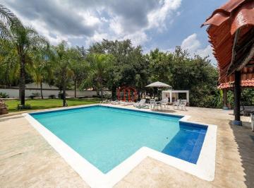 Quinta de 5 habitaciones, Santiago · Casa en Venta en Santiago, Los Cavazos