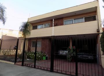 Casa de 5 habitaciones, Guadalajara · Residencia en Venta Providencia a Media Cuadra de San Enrrique Emperador