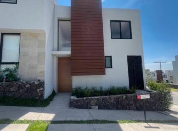 Casa · Casa - Fraccionamiento Nuevo Refugio