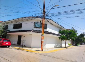 Casa de 9 habitaciones, León · Casa Habitacional o Comercial en Renta Fraccionamiento Los Cedros