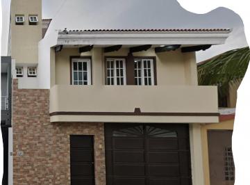 Casa de 3 habitaciones, Zamora · Hermosa Casa en Recuperación Bancaria Ubicada en Zamora, Michoacán