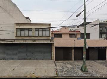 Casa de 4 habitaciones, Benito Juárez · Remate Bancario Casa Martin Mendalde, del Valle
