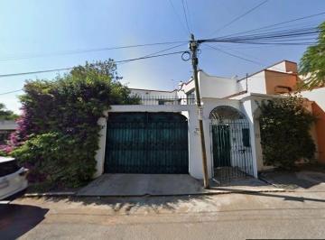 Casa de 4 habitaciones, Cuernavaca · Casa en Venta en Cuernavaca Cerca a Walmart y Sams Club, Junto a Av Teopanzolco