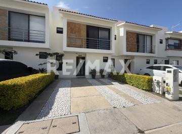 Casa de 3 habitaciones, Querétaro · Venta de Casa en Santa Fe Juriquilla Condominio Acqua