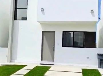 Casa · 126m² · 3 Recámaras · 2 Estacionamientos · Casa en Venta con Vista Al Mar Residencial San Marino