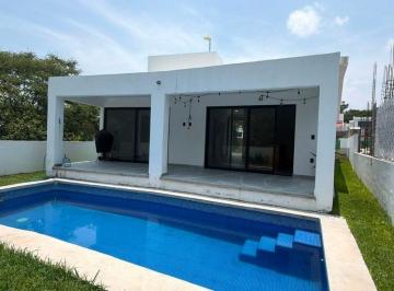 Casa de 3 habitaciones, Atlatlahucan · Casa en Renta en Fraccionamiento Lomas de Cocoyoc