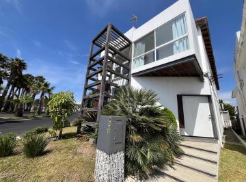Casa · 245m² · 3 Recámaras · 2 Estacionamientos · Exclusiva Residencia en Venta en Real del Mar | Vista Al Mar - (4)