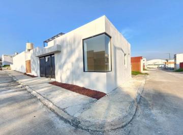 Casa de 2 habitaciones, Coatepec · Casa en Venta | 2 Recámaras, Cochera y Roof en Fraccionamiento Privado | Coatepec