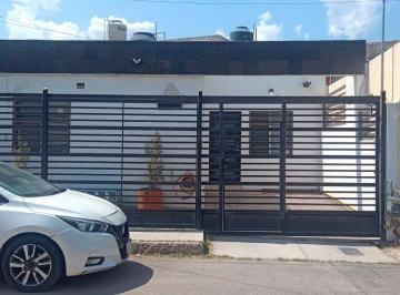 Casa de 2 habitaciones, Chihuahua · Se Vende Casa Al Norte de La Ciudad, Fracc. Quintas Carolinas