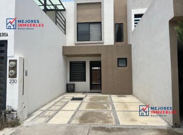 Casa · 79m² · 2 Recámaras · 2 Estacionamientos · Casa en Renta, Jardines de Versalles, León, Gto