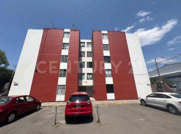 Departamento · 84m² · 3 Recámaras · 1 Estacionamiento · Departamento en Planta Baja en Renta en El Cortijo, Tlalnepantla, Mex.