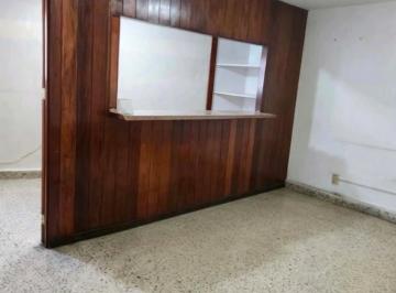 Casa uso de suelo de 5 habitaciones, Azcapotzalco · Casa con Uso de Suelo en Renta