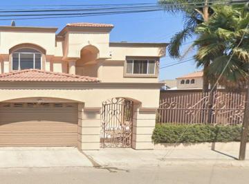 Casa de 4 habitaciones, Tijuana · Hermosa Casa de Recuperación Bancaria en Otay, Constituyentes.
