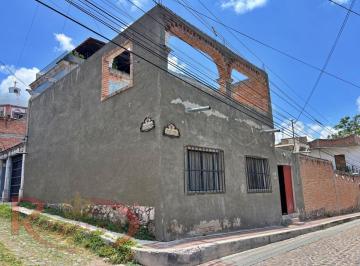 Casa de 1 habitación, San Miguel de Allende · Propiedad en Venta Ubicada en Colonia San Antonio
