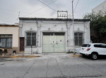 Local comercial · 301m² · 2 Estacionamientos · 2102 - Propiedad en Venta – Centro de Monterrey