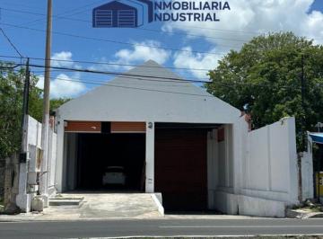 Bodega comercial , Mérida · Renta de Bodega en Chichi Suarez 773 m² con Anden
