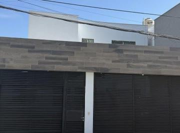 fe6dc245f06d81652a85322532ef23eb4af60dc9f9f100af4f76d208e6ffcb09 · Casa en Venta en Vista Hermosa