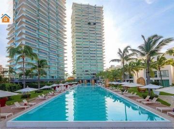 4597316762be4c57388b084afbbb4b702b13d5616cf653d07ea8be96fbfa7213 · Departamento Amueblado Frente Al Mar en Venta en Puerto Vallarta