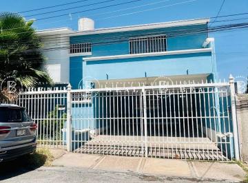 Casa de 4 habitaciones, Chihuahua · Casa en Renta en Colinas del Sol Ideal Para Oficinas $23,000