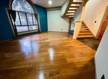 Casa · 145m² · 5 Recámaras · 2 Estacionamientos · Casa en Venta en del Carmen Coyoacán